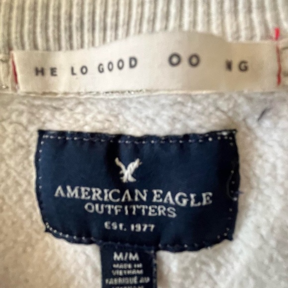 American Eagle gray cotton sweatshirt with "melt my heart" design #casualwear - Picture 5 of 7